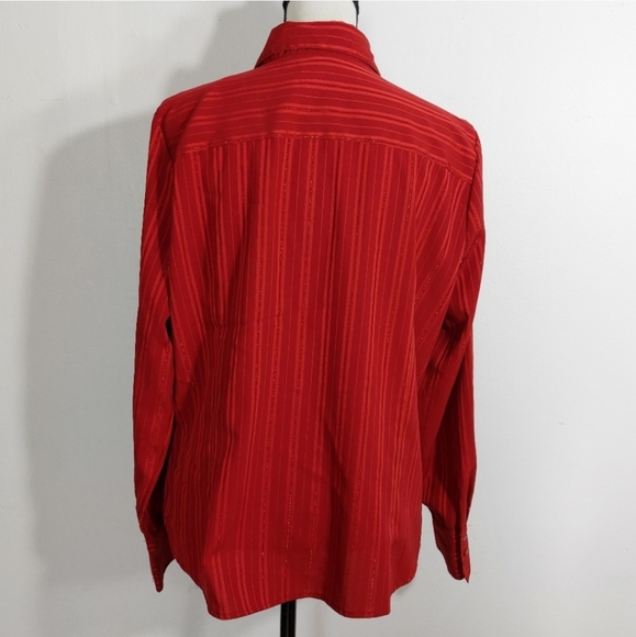 East 5th Red Metallic Diagonal Stripes Button Front Blouse Size XL - Picture 9 of 11